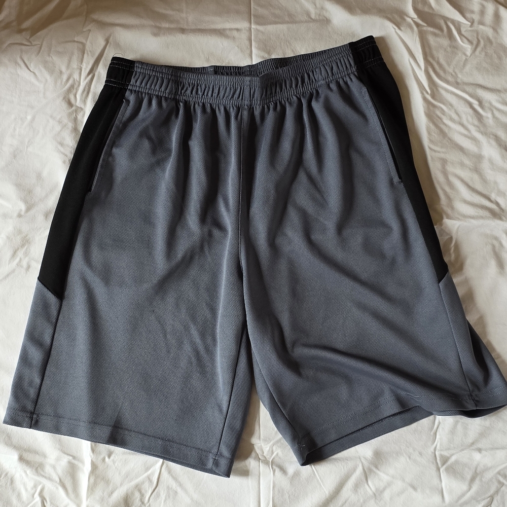 Liberty Pro Men's Performance Athletic Shorts - Gray/Black